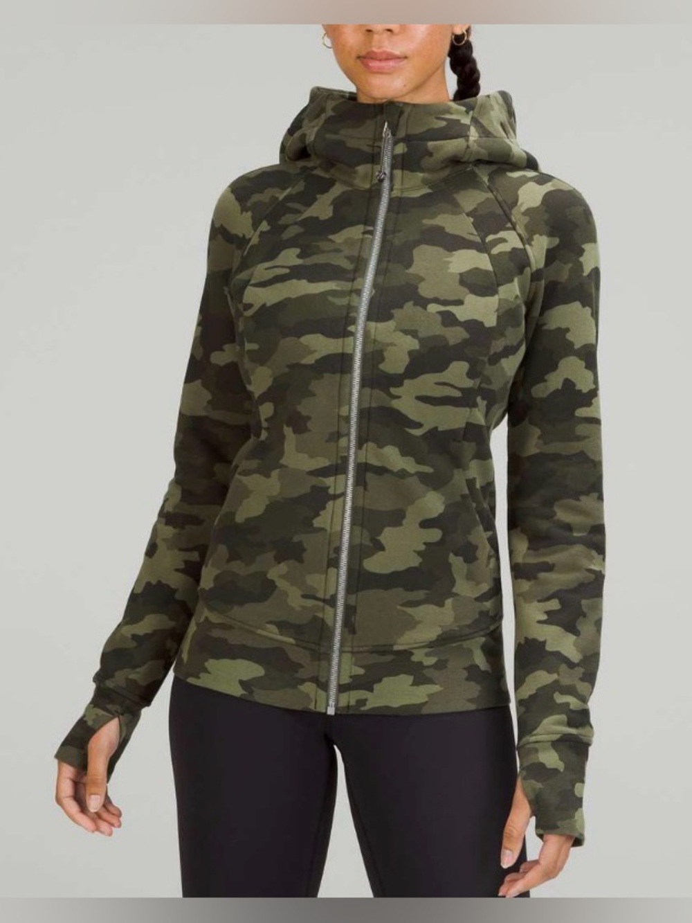 NWOT New Lululemon Scuba Full-Zip Hoodie
Heritage 365 Camo Medium Olive Multi